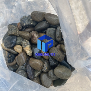 Sỏi đen tự nhiên