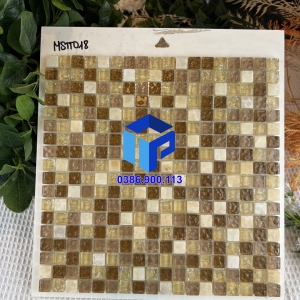 Gạch Mosaic Thủy tinh nâu rạn+đá trắng 15x15x8mm MSTT018