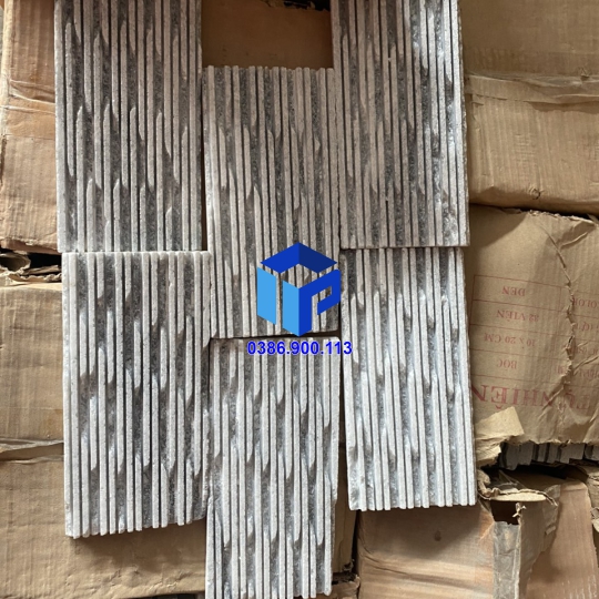 đá răng lược đen 10x20 