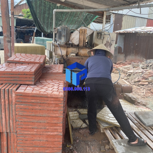 Gạch Vỉa Hè 40x40 Terrazzo Mặt Trăng Xám