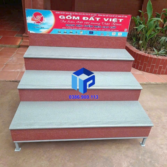 Gạch bậc tam cấp đất việt