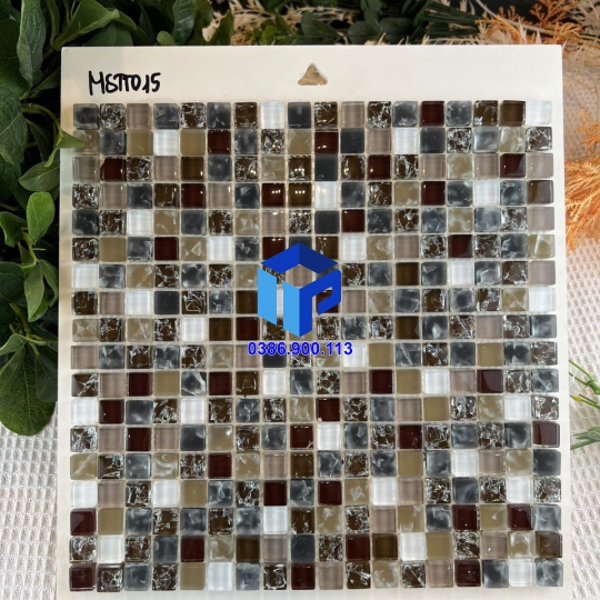 Gạch Mosaic Thủy tinh nâu trắng rạn 15x15x8mm MSTT015