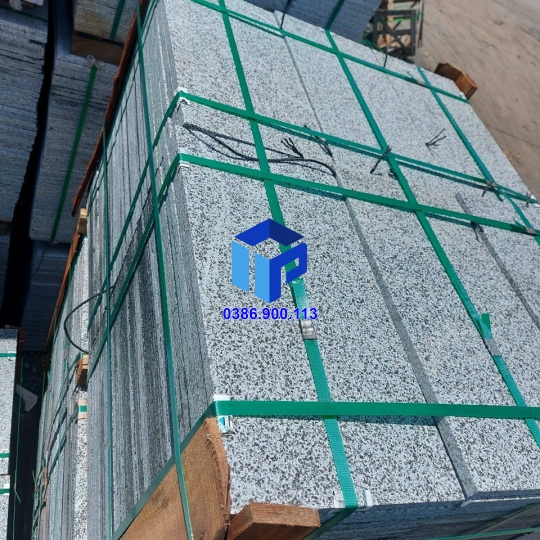 ĐÁ SÂN VƯỜN  ĐEN PHÚ YÊN KHÒ 3060
